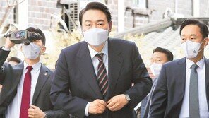 [단독]첫 통일장관에 관료 대신 실세 정치인… ‘실용적 대북 접근’ 의지 