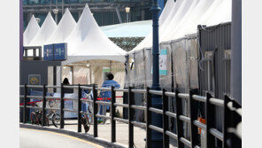 “유행 정점 완전히 지나”…내주부터 거리두기 전면해제 유력