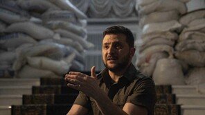 젤렌스키, “러 민간인공격불구 평화회담 추진할 것”-AP인터뷰