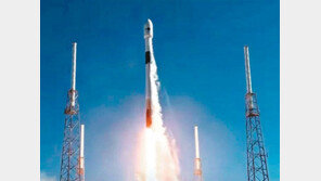 ‘北도발 탐지’ 국군 첫 정찰위성, 스페이스X 로켓에 태워 띄운다 