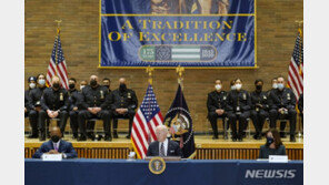 바이든, 총기규제법 강화 발표…새 ATF국장 임명