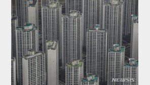 文정부, 다주택 양도세 중과 배제 거부…인수위 “5월11일 시행”