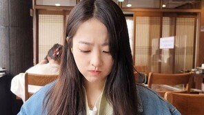 박보영 “더울 땐 냉면”…먹는 모습도 귀엽네