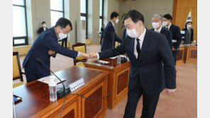 지검장들 “우리도 직 연연 안해”…검수완박 반대 배수진 