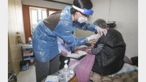 “고령층 대상 4차 접종 계획 마련…오는 13일 발표” 