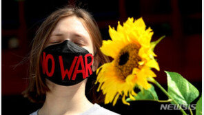 ‘반전’ 발언하면 조사받는 러 학교 현장…교사-학생 서로 신고 난무