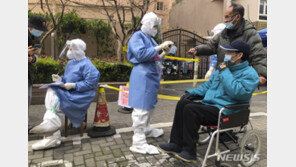 “상하이 한 요양병원서 500명 노인 코로나19로 사망…은폐 의혹” VOA