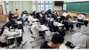 교육부, ‘확진자 중간고사 응시불허’ 재확인…“방역지침 바뀌면 검토”