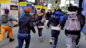 뉴욕 도심 한복판서 폭발… 관광객 전력질주해 도망