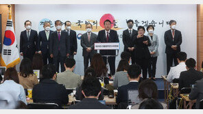 [사설]‘관료왕국’ 1기 내각·비서실… ‘신발 속 돌멩이’는 누가 빼나