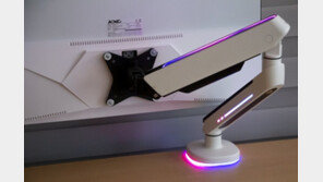 [리뷰] LED로 밝히다, 카멜마운트 고든 HMA2 RGB 싱글 모니터 암