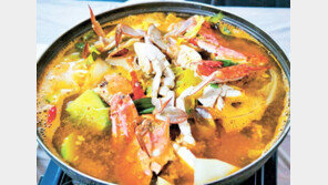 이국적 해변서 ‘인생샷’ 찍고 솔향기길 걸으며 힐링… 태안 명물 게국지 맛 일품