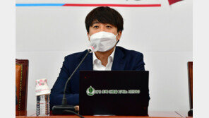 이준석 “한동훈, 이제 ‘조선제일검’ 아닌 尹정부 정무직 공무원”