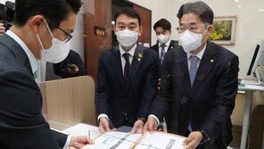 민주, 검수완박 법안 발의… “6대 범죄 수사권 경찰 이양”