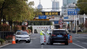 봉쇄 3주 넘긴 상하이…SNS에서 분노 폭발