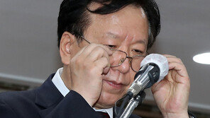 “정호영 아들 참여 논문, 중국인 유학생 석사 논문 짜깁기 수준”