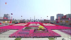 北, 열병식 개최 가시화…이동식 발사대 등 다수 포착