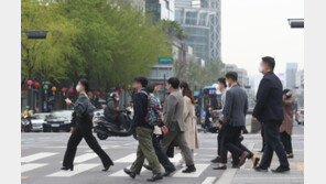 ‘거리두기 해제’ 첫 날 신규확진 4만7743명…68일 만에 4만명대