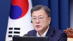 文, 칠레 대통령과 수교 60주년 서한 교환…“협력 심화되길”