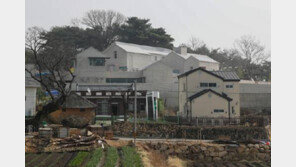 文대통령 양산 사저 준공 완료…내달 10일 尹취임식 참석 후 입주