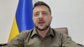 젤렌스키 “러군, 우크라 돈바스 공격 개시…계속 싸울 것”