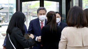 박진 “한일관계 너무 망가져 있어…신뢰 복원 가장 중요”