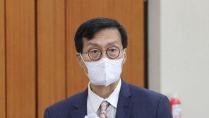 ‘文정부 마지막 알박기’ 지적에…이창용 “전문성·도덕성 판단해달라”