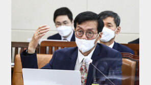 이창용 “범정부TF 만들어 가계부채 종합 솔루션 내놔야”