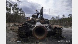 러군이 키이우 시가전 포기하고 동부에 집중하는 이유는?
