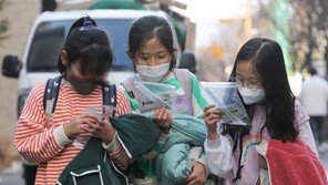 빗장 푸는 학교방역…“덴탈 마스크 허용, 선제검사 중단”