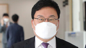‘550억원 배임·횡령’ 이상직 의원, 항소심서 “재판 연기해달라”