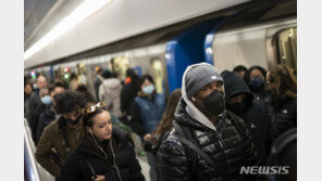 워싱턴은 마스크 벗고, 뉴욕은 계속 쓰고…美 제각각 지침에 혼란