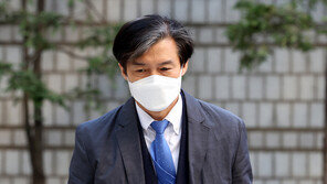 檢 “조국 재판부 불공정 우려” 기피 신청…법원, 항고도 기각