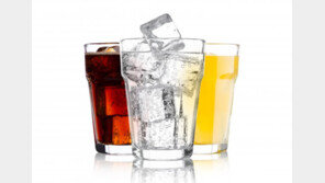 성인 하루 탄산음료 2잔 이상 마시면 천식 위험 4.7배 ↑