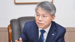 ‘꼼수 탈당’ 민형배 의원, 업무방해 혐의로 검찰 고발당해