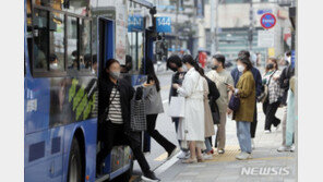 “막아야 관심받아” “불편한 건 사실”…장애인 이동권 시위 놓고 갑론을박