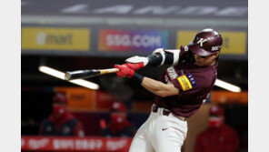 ‘이정후 솔로포 등 3타점 맹활약’ 키움, KIA 잡고 3연패 탈출