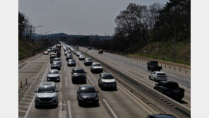나들이 차량에 고속도로 ‘혼잡’…부산→서울 5시간50분