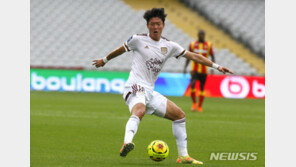 황의조, 골대 불운…보르도 후반 5실점 대참사