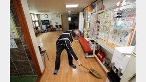 “이게 얼마만”…3차접종 마친 어르신들, 오늘부터 경로당 이용