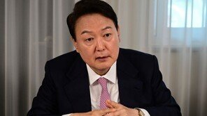 尹, WSJ 인터뷰서 “미·중 긴장 기회이자 위기…핵무기 배치 고려 안해”