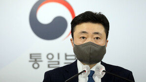 통일부 “北 열병식 동향 주의 깊게 지켜보는 중”