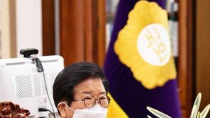 검수완박 중재안 파기에 朴의장 결단 주목…“지금은 말 아낄 때”