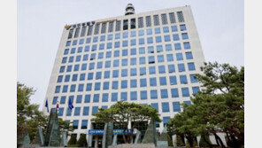 주한미군 직원 채용 대가로 금품수수…26명 검거해 2명 구속