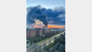 우크라 반격 시작됐나…러, 접경지역 연료창고 폭발 잇달아