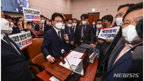 “법보다 과정이 위헌”…검수완박법, 진짜 헌재 심판대 가나