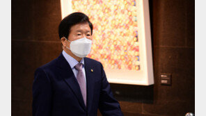 ‘검수완박’ 본회의 통과 이르면 29일·늦으면 5월6일…朴의장에 달렸다