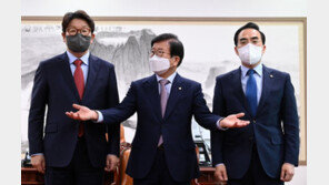 권성동 “더 이상 검수완박법 조정 불가능…박병석 본회의 개최 결정”