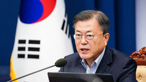 ‘갈수록 늘어나는 명단’ 文 막판 고심…MB부터 정경심까지 대사면 촉각