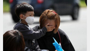 “부끄러운 날”…정인이 양모 ‘감형 확정’에 시민단체 오열